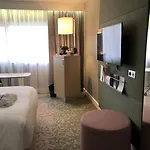 Mercure Parc Des Expositions Hotel