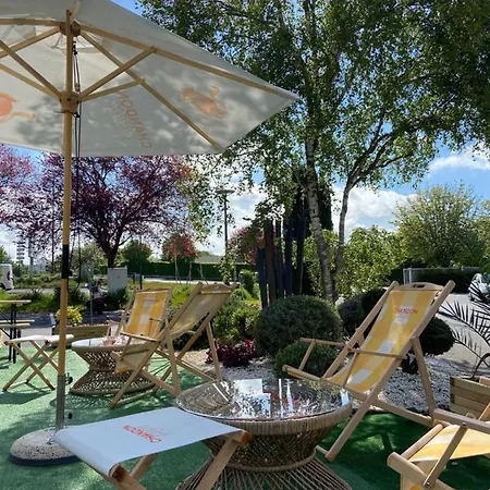 ホテル Mercure Parc Des Expositions