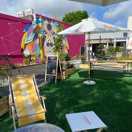 Mercure Parc Des Expositions מלון
