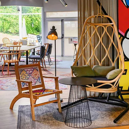 מלון Mercure Parc Des Expositions 4*
