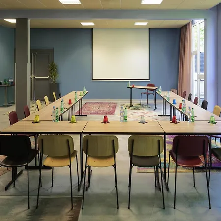 Mercure Parc Des Expositions Hotel