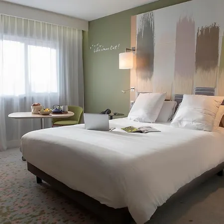 Mercure Parc Des Expositions Hotel 4*