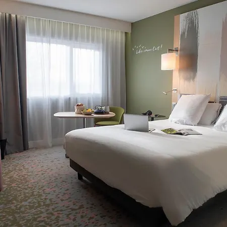 ホテル Mercure Parc Des Expositions 4*