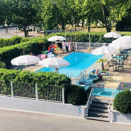 Mercure Parc Des Expositions ריימס