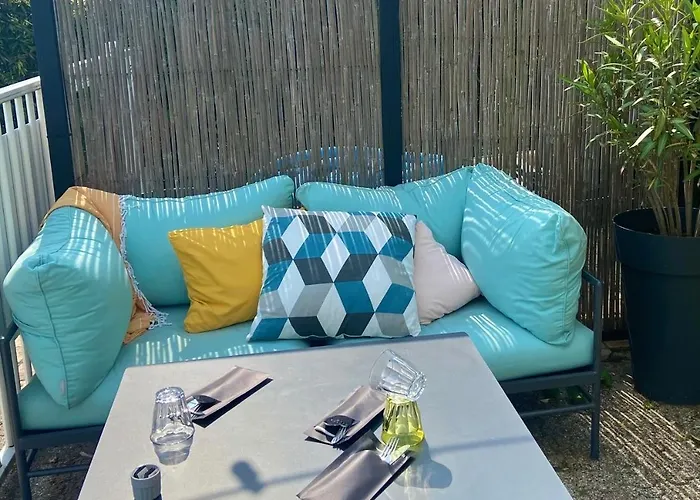 Hotel Mercure Parc Des Expositions 4*