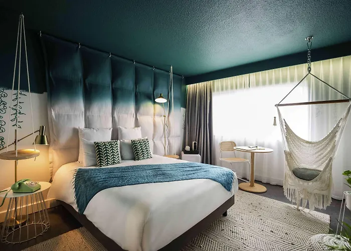 Mercure Parc Des Expositions 4*